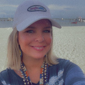 Meet your Posher, Candice